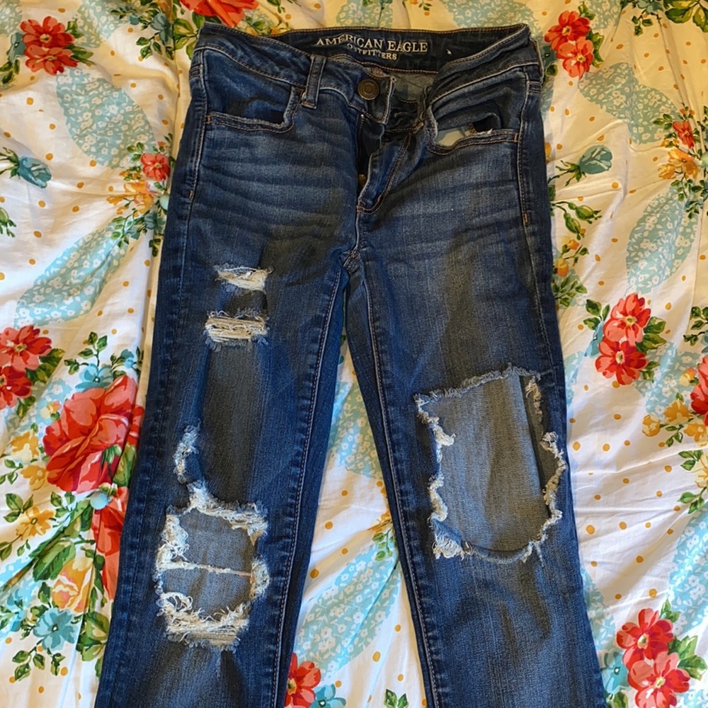 American Eagle Skinny Jeans - Picture 2 of 6